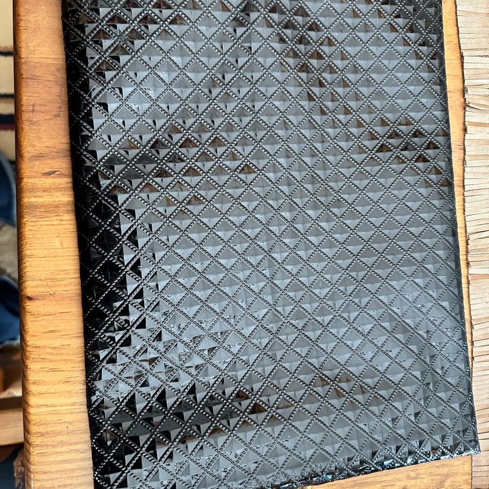 Black Quilted makeup junkie
Cosmetic bag - Picture 2 of 3